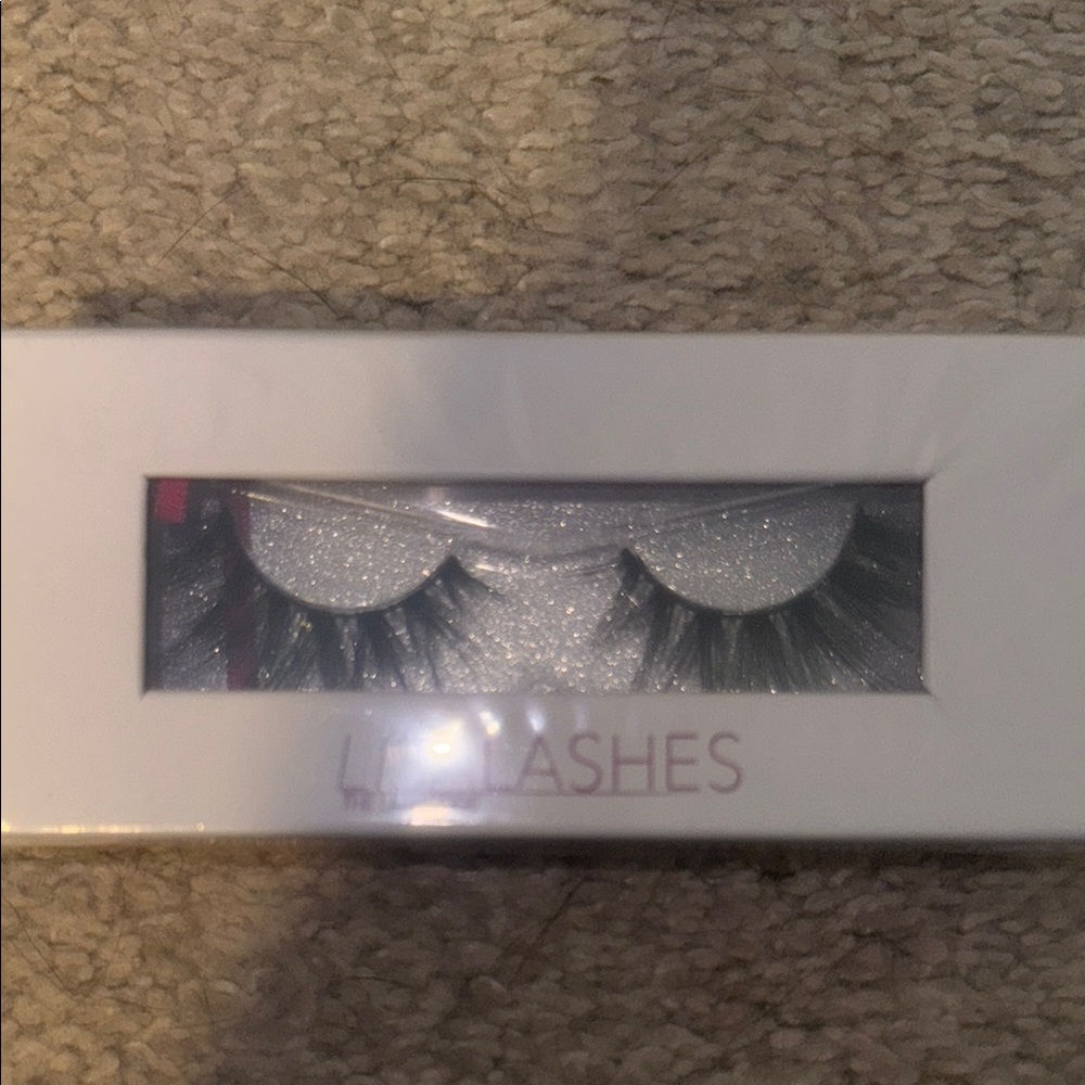 Lady Code Aquarius Lashes Bold